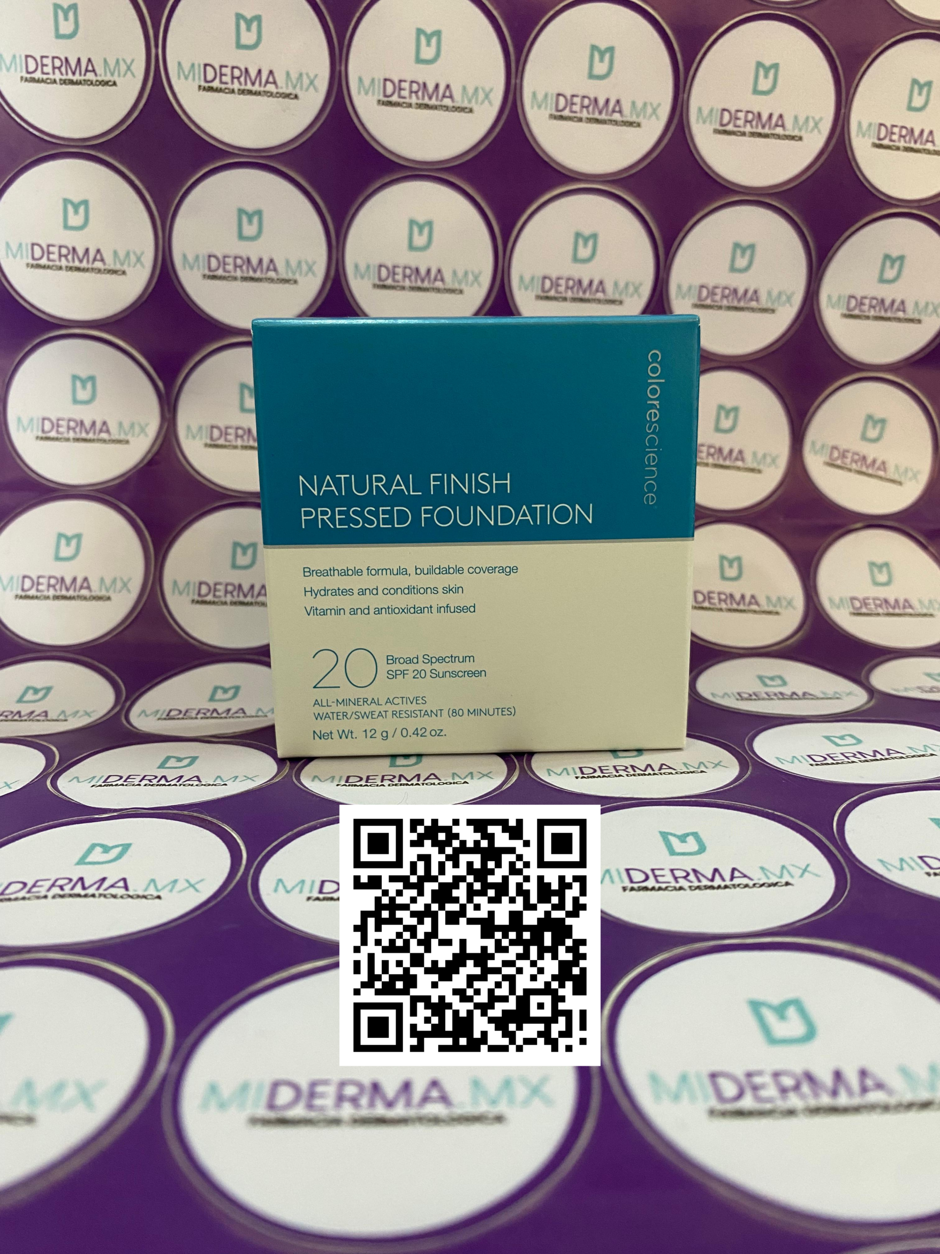 Natural Finish Pressed Foundation SPF 20 tono Tan 12 g